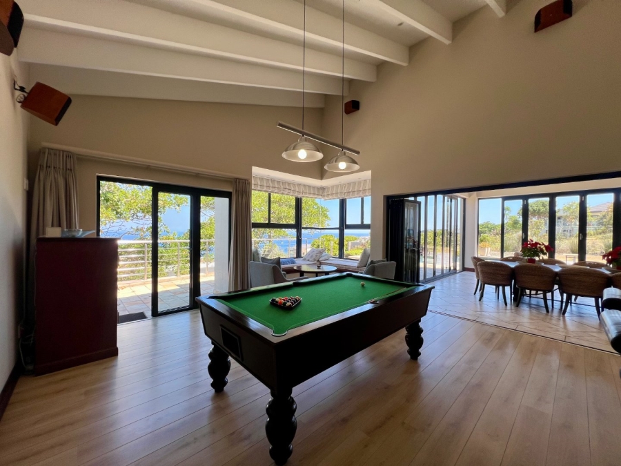 5 Bedroom Property for Sale in Oubaai Western Cape